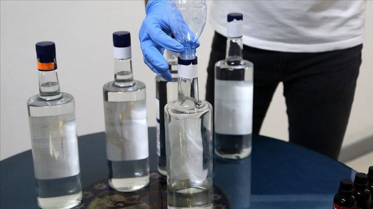 Giresun'da metil alkol zehirlenmesi nedeniyle tedavi gören 6 kişiden 1'i öldü