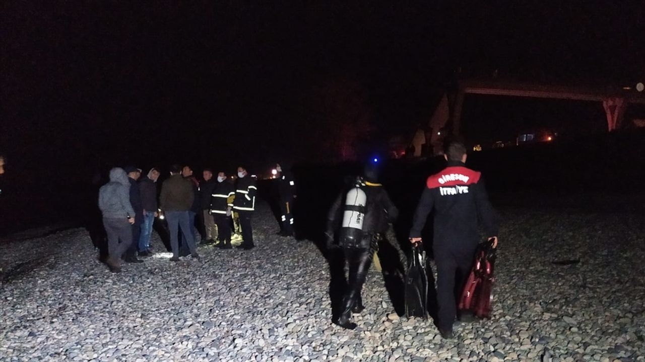 Tirebolu' da denize düşen otomobilin sürücüsü yaşamını yitirdi