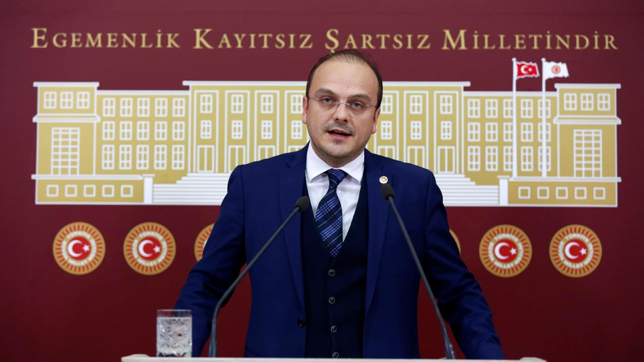 Necati Tığlı, Kurtuluş Savaşı Kahramanı Milis Yarbay Osman Ağa’yı yıldönümünde mecliste andı