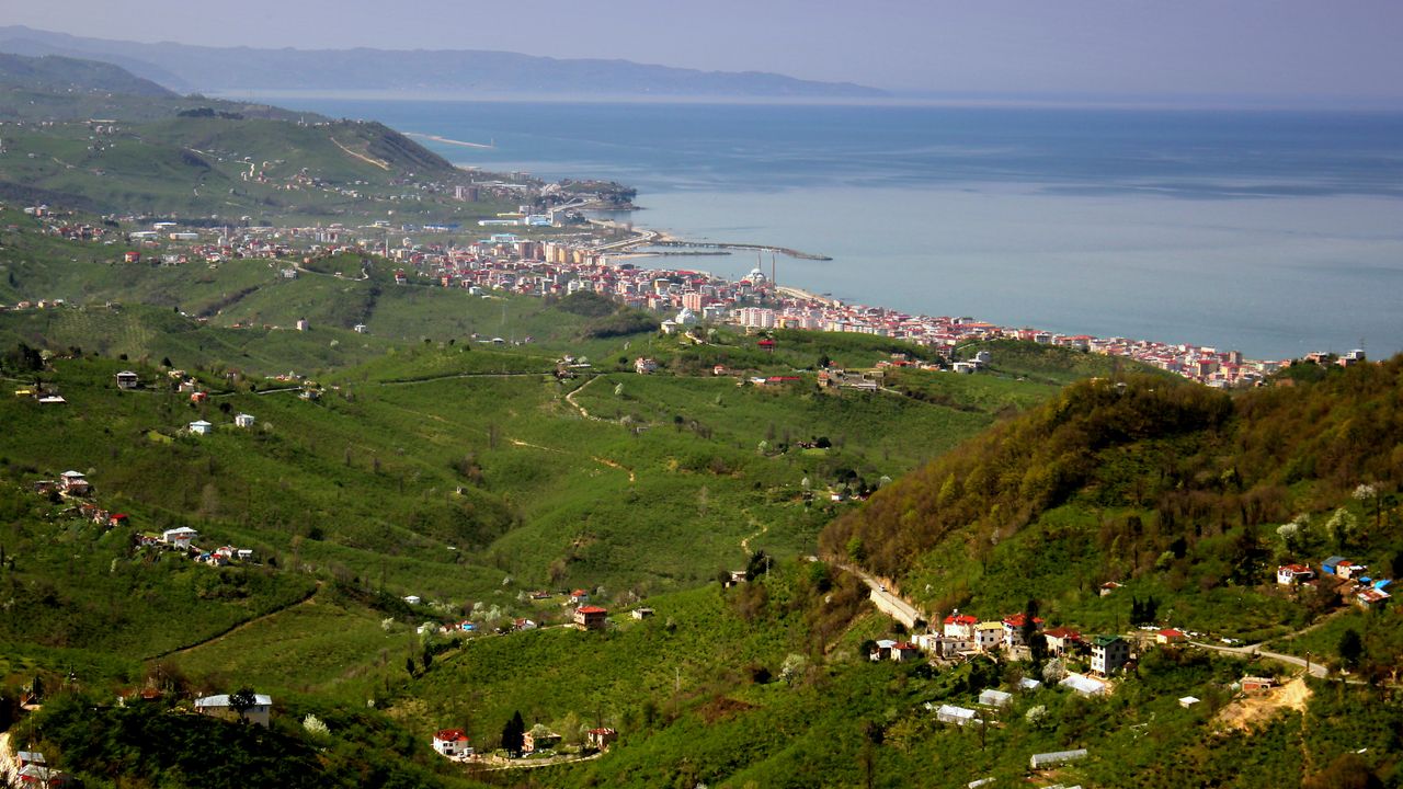 Giresun, doğal ve tarihi güzellikleriyle Karadeniz'de turizmin merkezlerinden biri olmaya aday