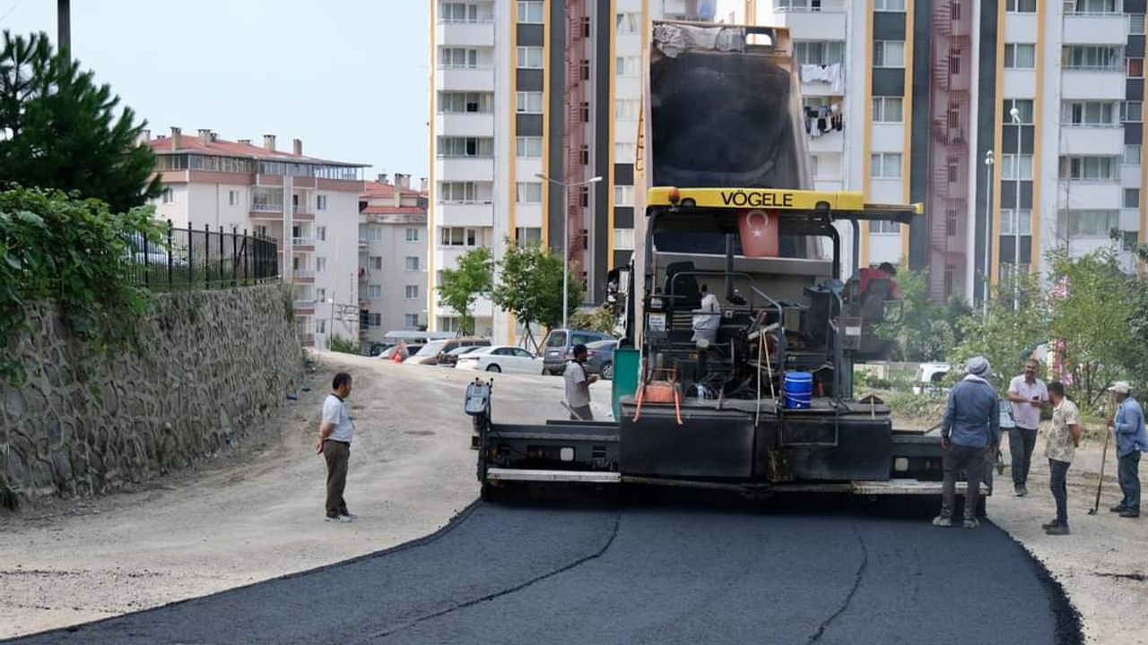 Giresun Belediyesi’nin yılsonu asfalt hedefi 32 bin ton