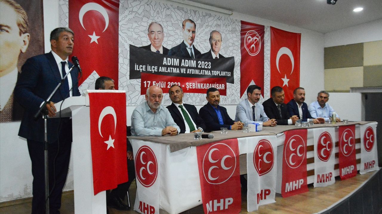 MHP heyeti, Şebinkarahisar'da "Adım Adım 2023" toplantısı düzenledi