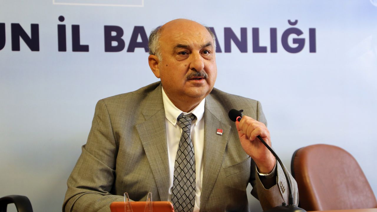 Gültekin Uzunalioğlu, "Bu yasa baştan aşağı sansür ve otosansür yasasıdır"