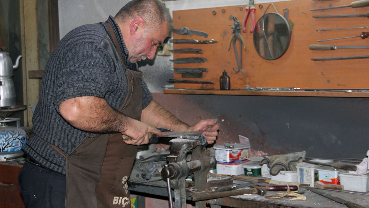 Ülper bıçağı fabrikasyon seri üretimlere direniyor