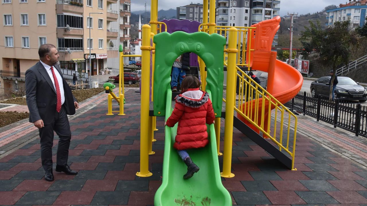 Bozcaali Mahallesinde yapımı devam eden 'Çocuk ve Aile Parkın'da' sona gelindi