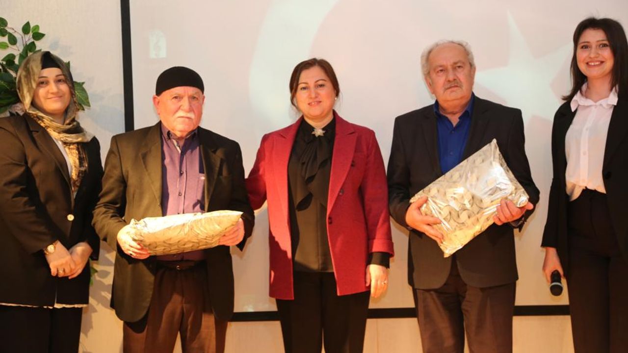 Sema Ünlü, Yaşlılara Saygı Haftası Etkinliklerine Katıldı