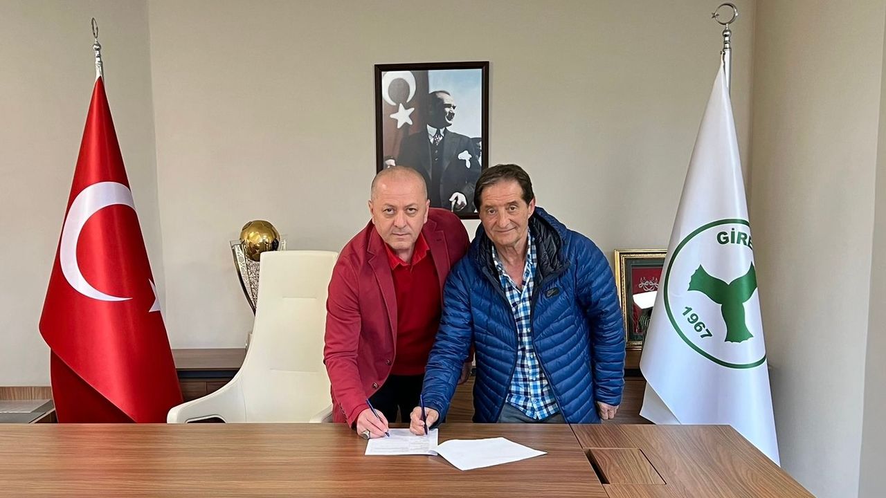 Giresunspor Altyapı Koordinatörü Cengiz Demir ile resmi sözleşme imzalandı