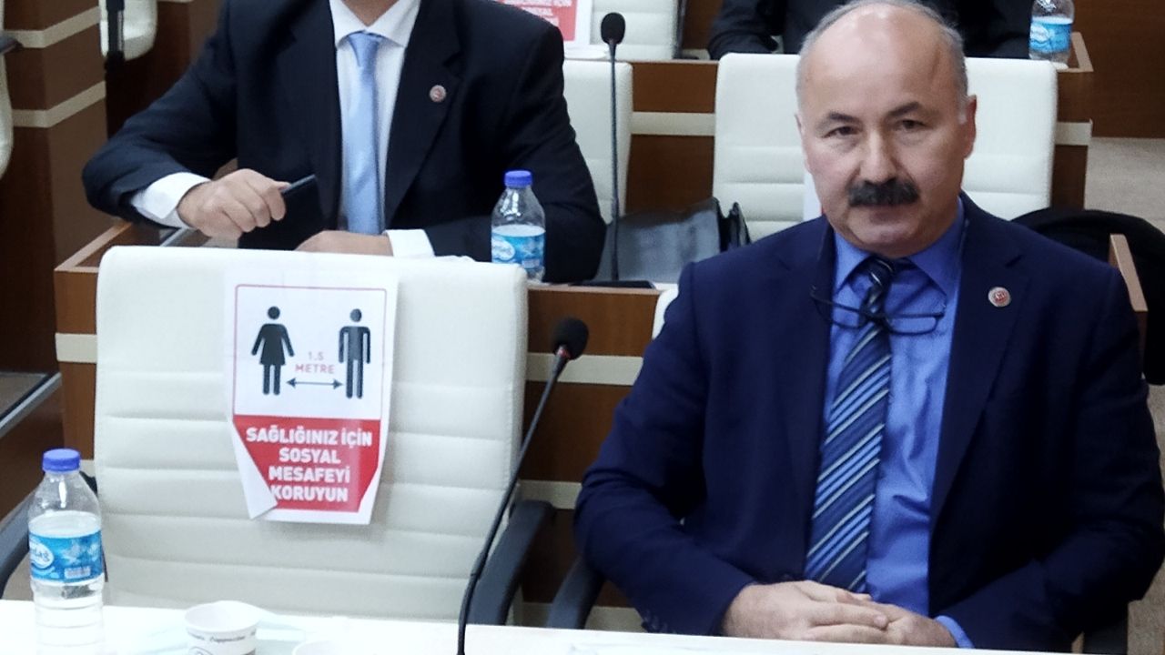 İl Genel Meclisi CHP Grup Başkan Vekili Mehmet Yılmaz'dan boykot 