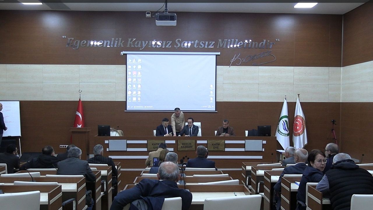 İl Genel Meclisi 1 Mayıs'ta toplandı
