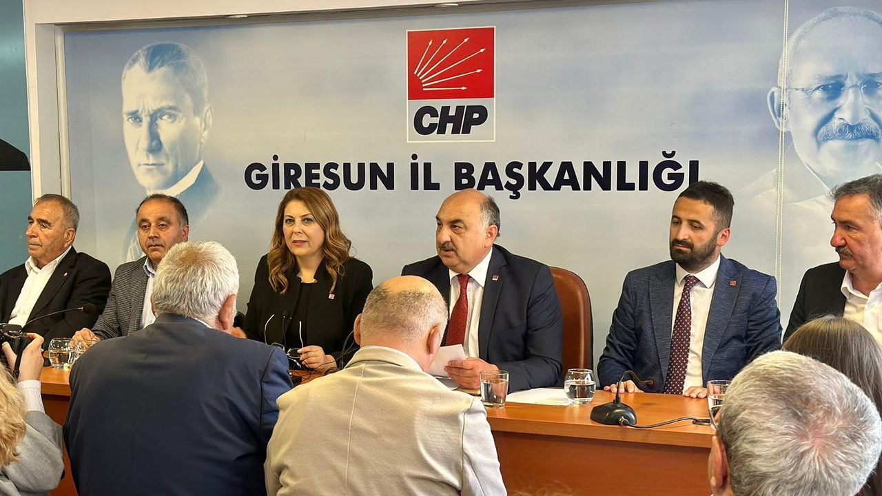 Elvan Işık Gezmiş, "Teröristlerle Resmi Görüşmeler Yapan AKP, bize iftira atmaya çalışıyor"