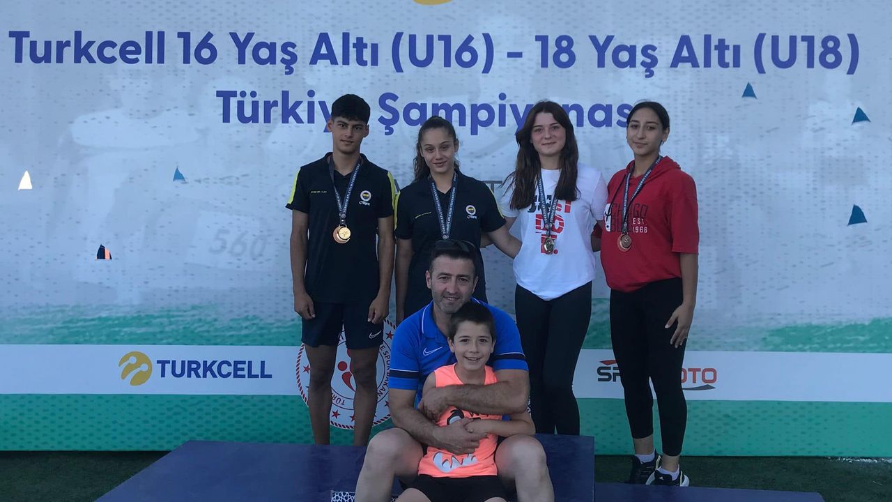 Türkiye Atletizm Şampiyonasında 3 Türkiye Şampiyonluğu 