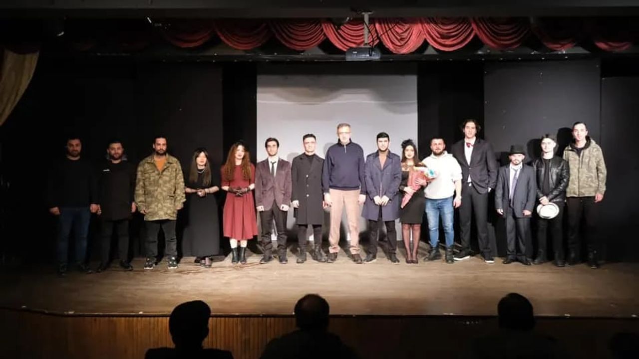 Bulancak Belediyesi  Tiyatro Kulübü ilk oyunlarını sahneledi