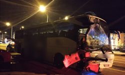 Yolcu otobüsü ile tır çarpıştı, 4 kişi yaralandı