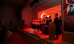 Vali Ünlü, İstiklal Marşı'nın Kabulü ve Mehmet Akif Ersoy'u Anma Günü Programına Katıldı
