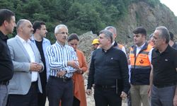 Ulaştırma Bakanı Uraloğlu, afet bölgesinde incelemelerde bulundu
