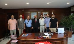 Vali Serdengeçti, Yerel Gazete Temsilcilerini Kabul Etti