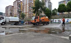 Giresun Belediyesi okul bahçelerini temizliyor