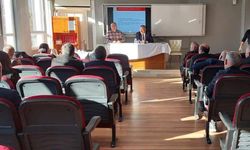 Tosunoğlu, Temel Eğitim Okullarına Yönelik Mevzuat Değişiklikleri Bilgilendirme Toplantısına Katıldı