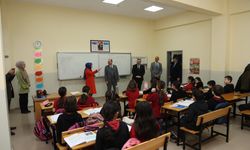 Vali Serdengeçti'nin Okul Ziyaretleri Hız Kesmiyor