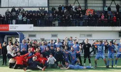 Eynesil Belediyespor, sahasında, ligde şampiyonluk mücadelesi veren Turgutluspor'u ağırladı