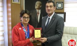 Avrupa Şampiyonu Turgut Aslan Yaraman Başkan Köse'yi Ziyaret Etti