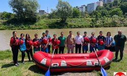 MHP Giresun Milletvekili Ertuğrul Gazi Konal, Şampiyon Rafting Takımını Ziyaret Etti