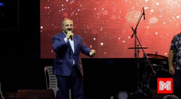 Sanayi ve Teknoloji Bakanı Mustafa Varank, Görele 13.Uluslararası Kemençe ve Horan Günlerine katıldı