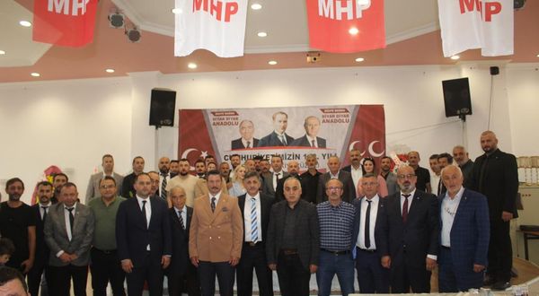 Espiye MHP İlçe Başkanı Kurt güven tazeledi