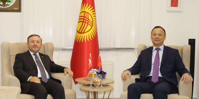 Av. Sabri Öztürk, Kırgızistan'ın Ankara Büyükelçisi Ruslan Kazakbaev'i ziyaret etti