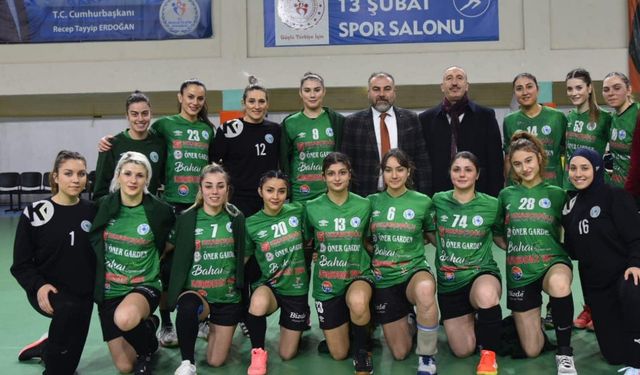 Görele Belediyespor Türkiye Kupası çeyrek finale yükselme grup maçları için Sivas'ta