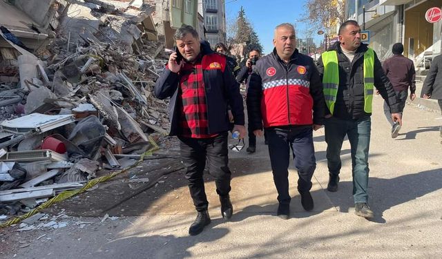 Cumhur Karahasan, “Bu zor günleri inşallah devlet-millet omuz omuza vererek aşacağız”