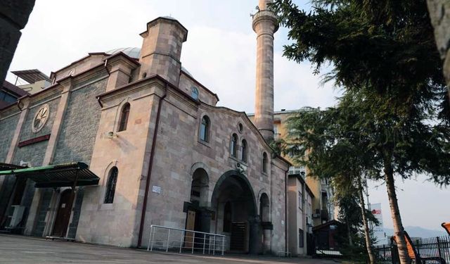 Giresun’un tarihi eserleri aile tarihiyle birlikte kitaplaştırıldı