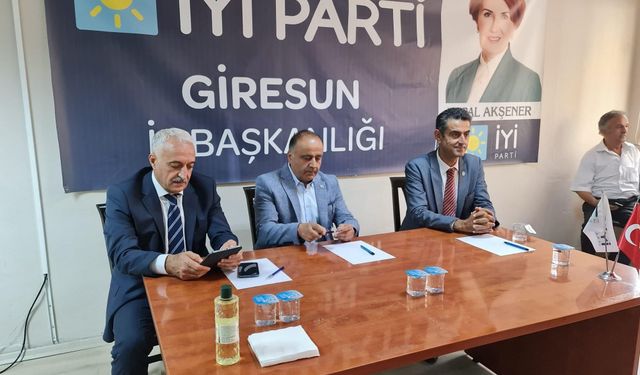 İYİ Parti, yerel seçim çalışmalarını sürdürüyor