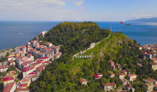 Tarihi Giresun Kalesi'ni 450 bin kişi ziyaret etti