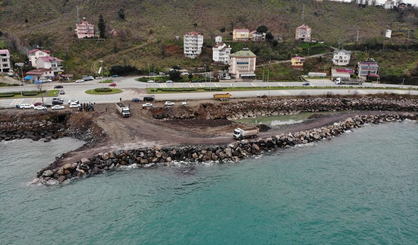Türkiye'nin en büyük balıkçı barınağı Giresun'da yapılıyor
