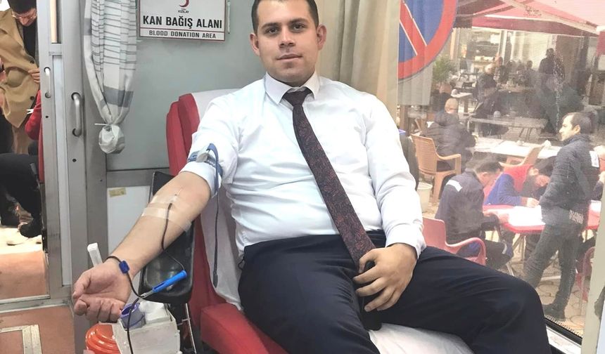 Güce Kaymakamı Bayraktar'tan kan bağışı kampanyasına destek